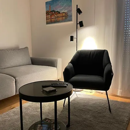 Domus Centrum With Free Parking 普拉