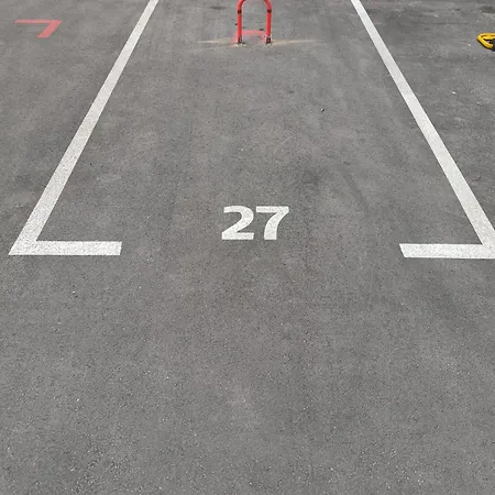 Domus Centrum With Free Parking شقة بولا