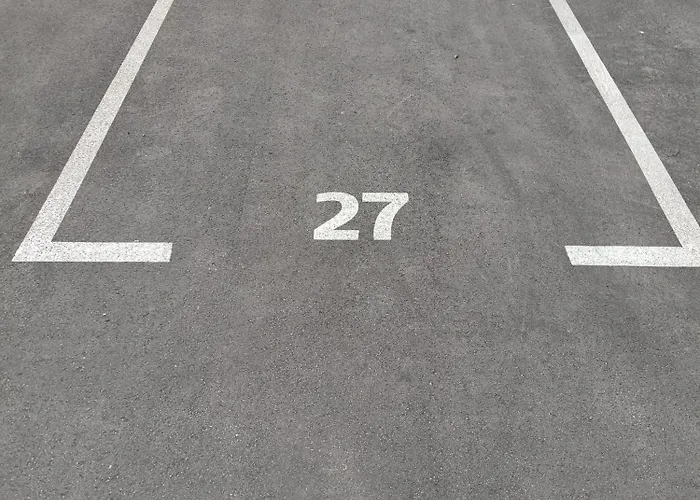 Domus Centrum With Free Parking Apartamento Pula