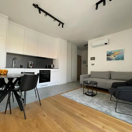 Apartman Domus Centrum With Free Parking