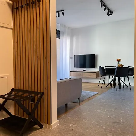 Apartman Domus Centrum With Free Parking *